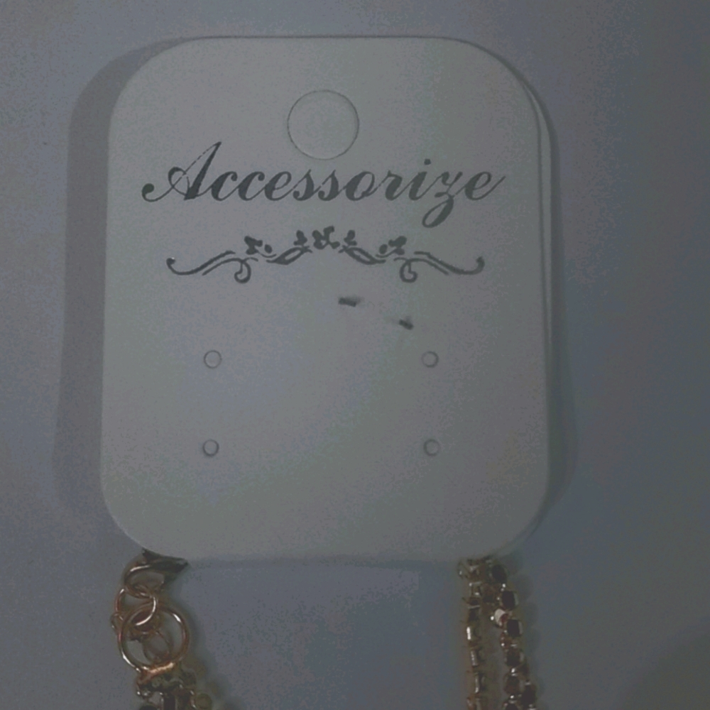 Necklace - Picture 2 of 3